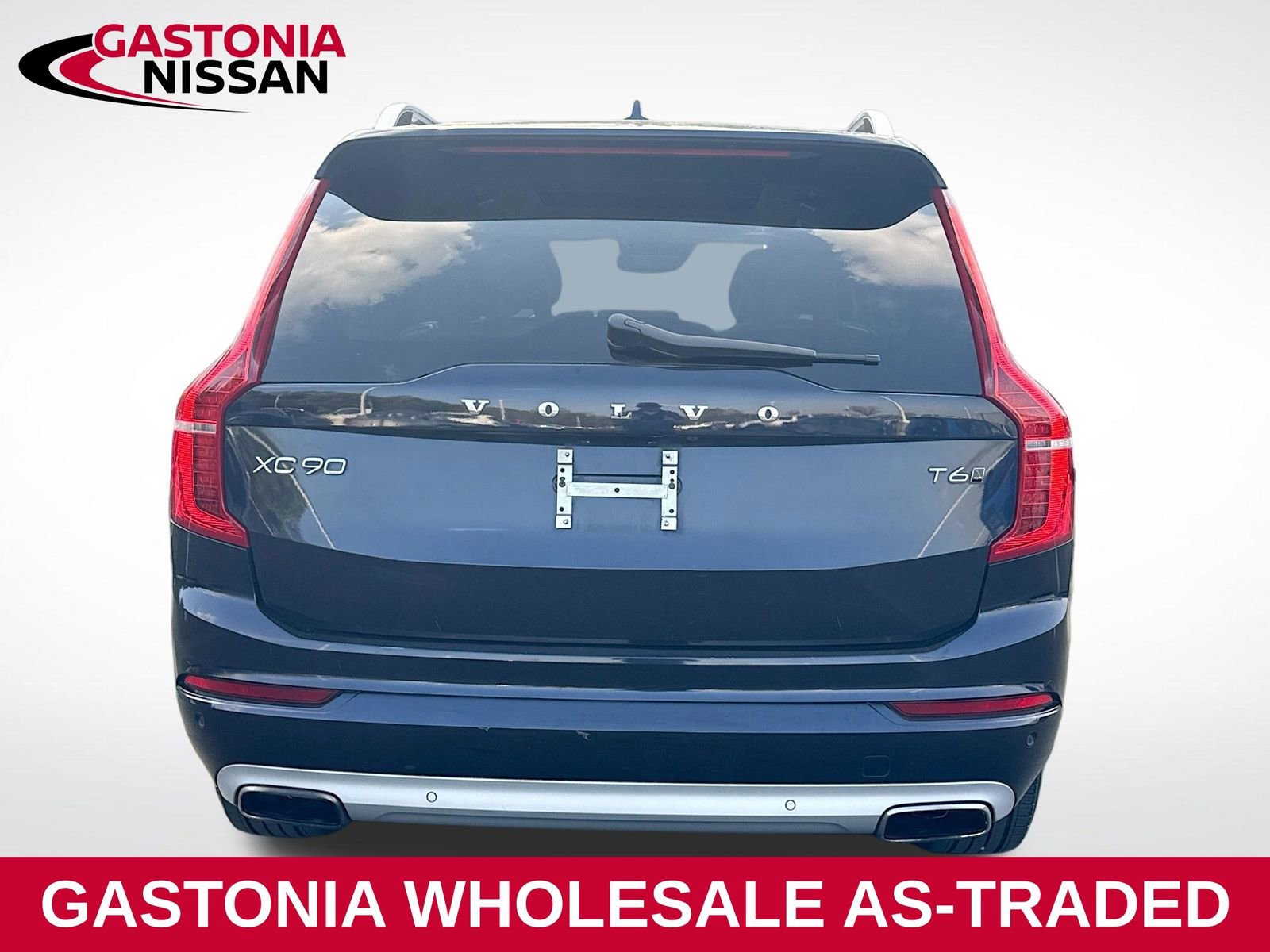 Used 2016 Volvo XC90 T6 Momentum w/ Momentum Plus Package image 6