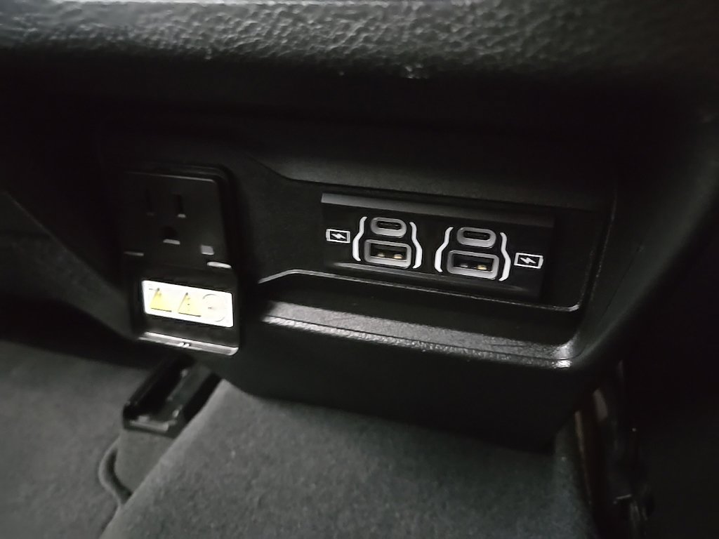 Used 2023 Jeep Grand Cherokee Altitude AWD/4WD image 83