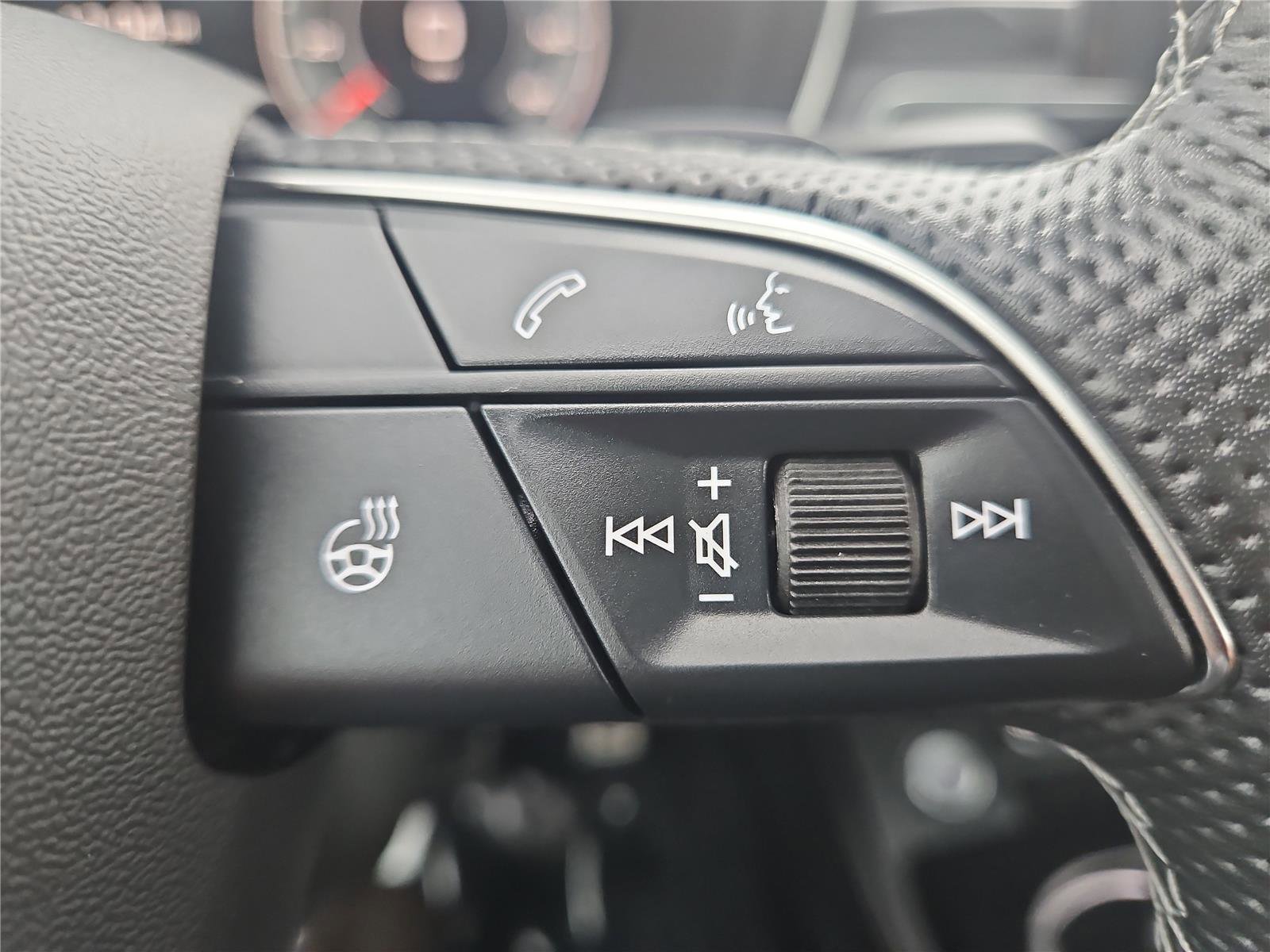 Used 2024 Audi A4 2.0T Premium Plus w/ Premium Plus Package image 18