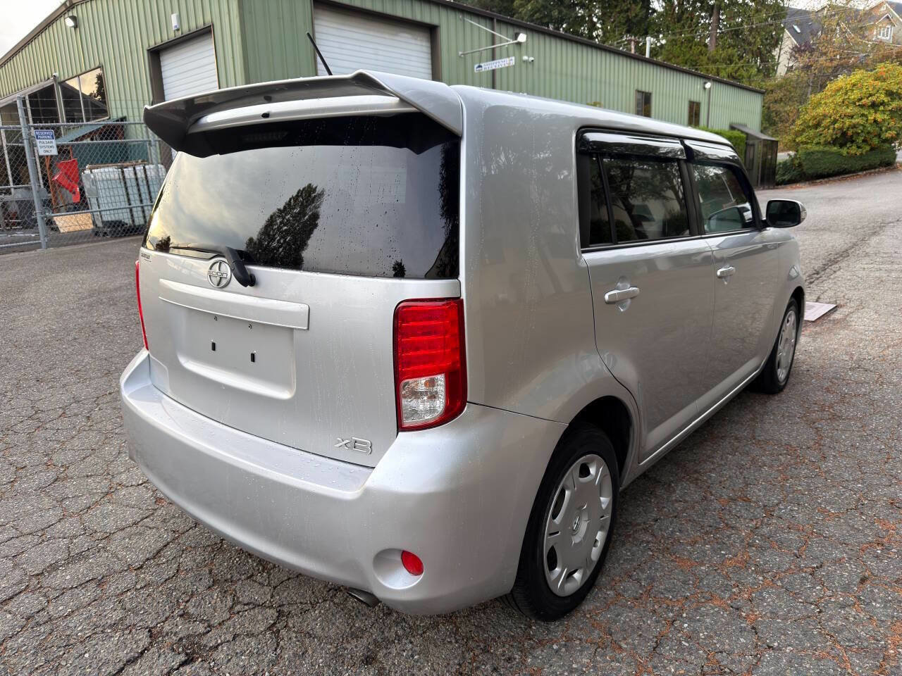 Used 2011 Scion xB image 5