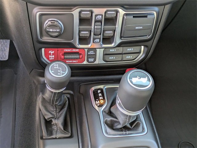 New 2026 Jeep Wrangler Unlimited Rubicon w/ Xtreme 35 Tire Package image 22