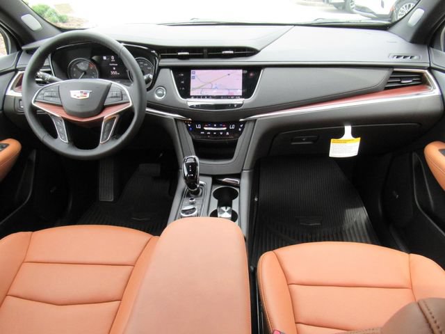New 2026 Cadillac XT5 Premium Luxury w/ Driver Assist Package FWD image 11