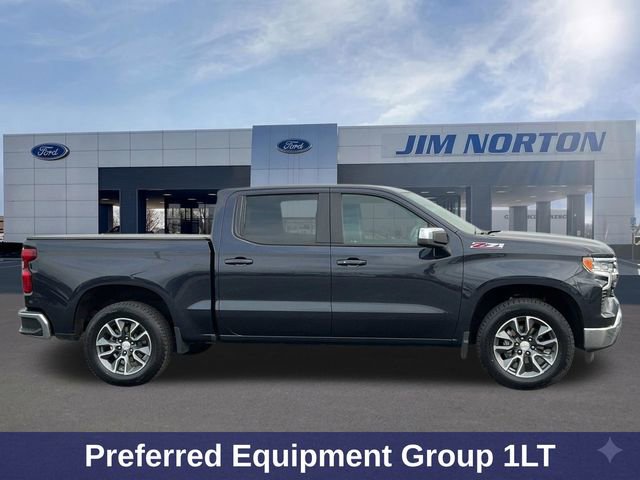Used 2024 Chevrolet Silverado 1500 LT image 3