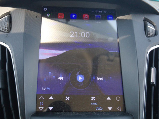 Used 2014 Ford Focus SE FWD image 20