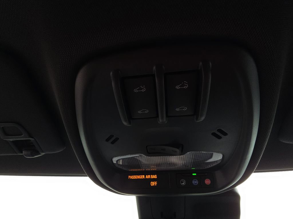 New 2026 Chevrolet Trax RS w/ Sunroof Package FWD image 24