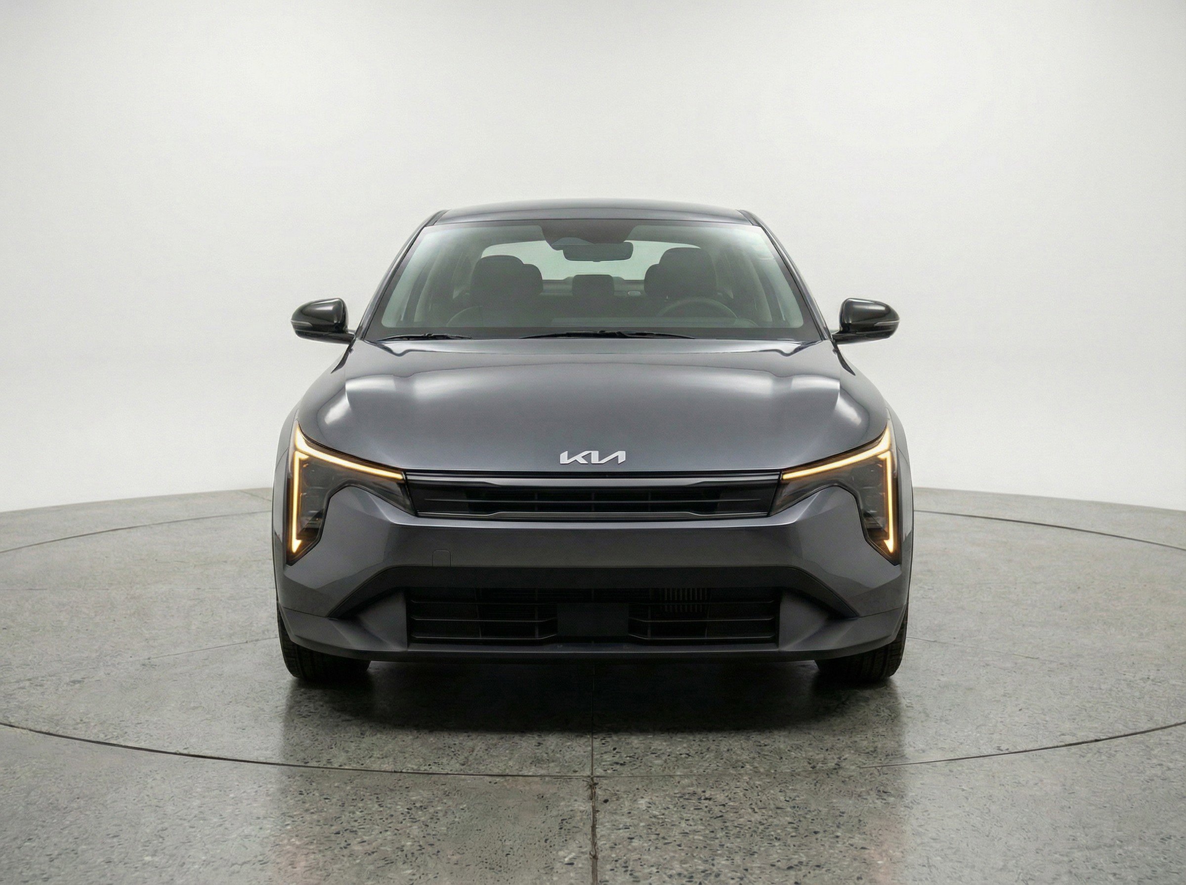 Used 2025 Kia K4 LXS image 2