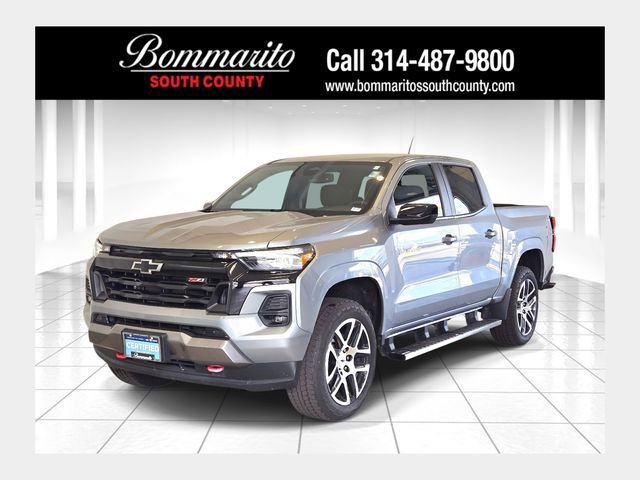 Used 2024 Chevrolet Colorado Z71 w/ Z71 Convenience Package 2