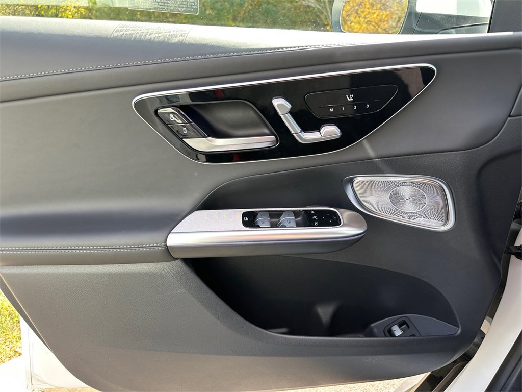 Used 2025 Mercedes-Benz GLC 63 AMG S image 26