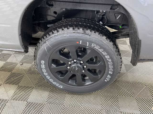 New 2026 RAM 3500 Laramie AWD/4WD image 19
