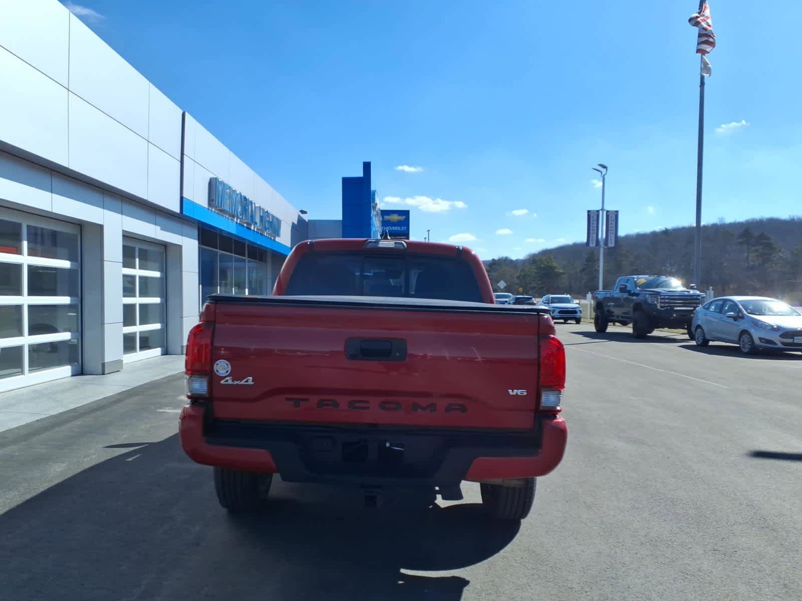 Used 2020 Toyota Tacoma SR image 6