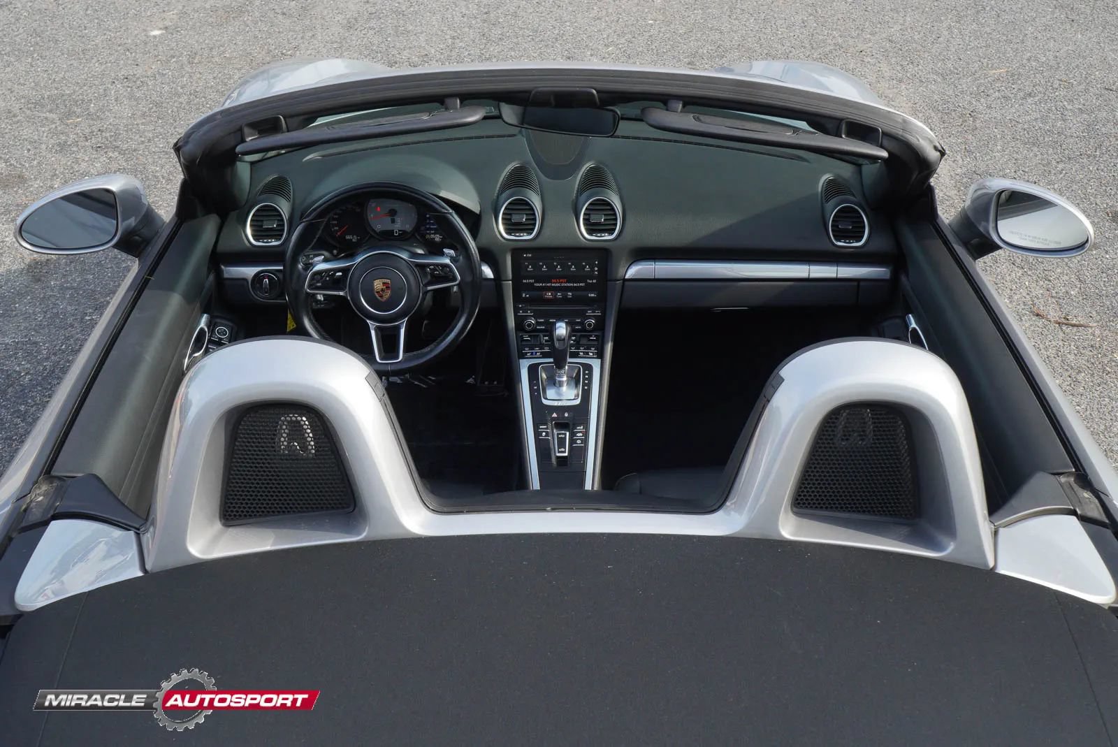 Used 2018 Porsche 718 Boxster S RWD image 23