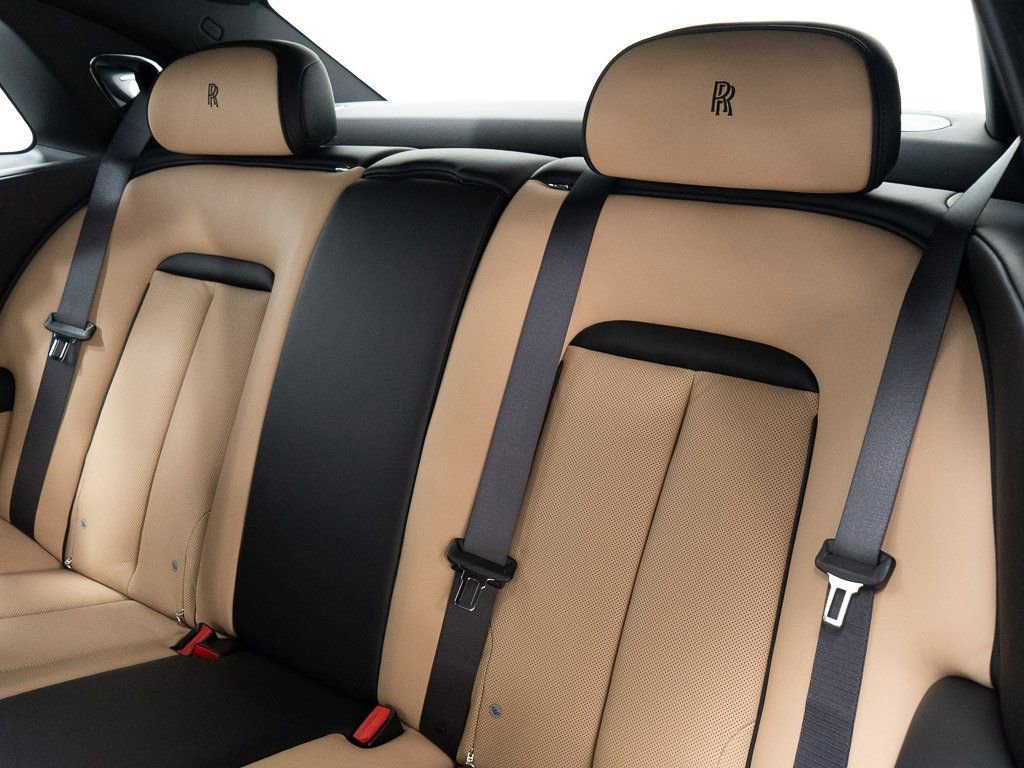Used 2025 Rolls-Royce Ghost image 26