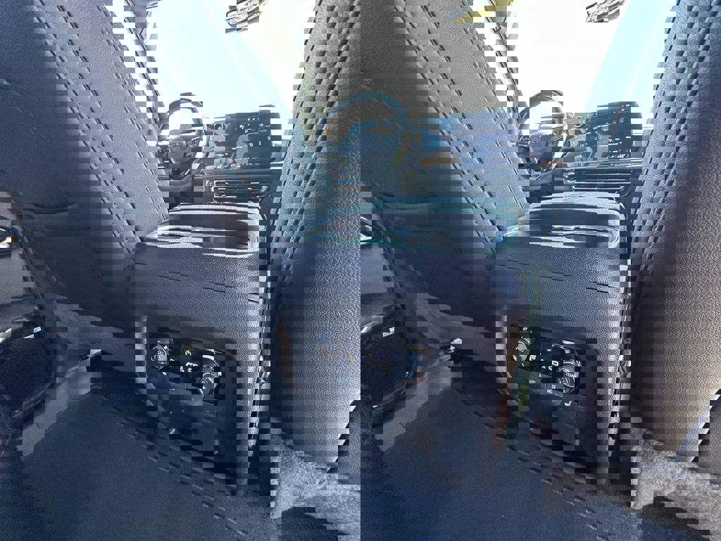 New 2026 Chevrolet Traverse RS image 21