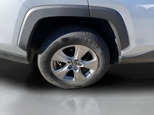 Used 2024 Toyota RAV4 XLE AWD/4WD image 26