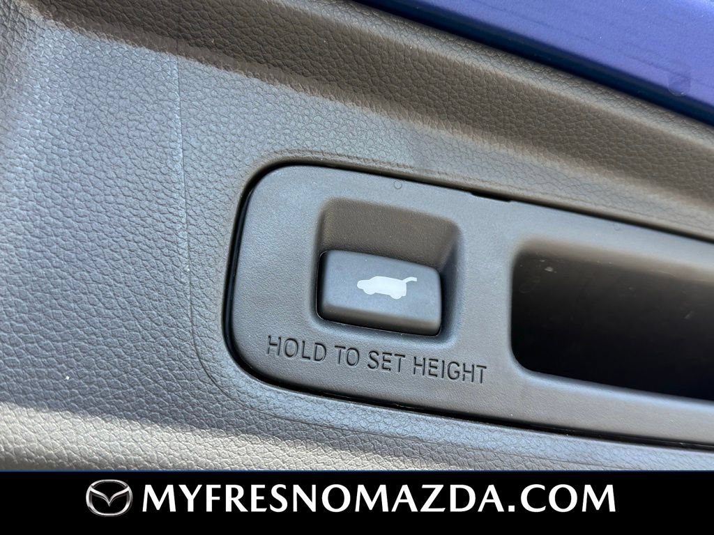 Used 2025 Honda CR-V Sport-L image 10