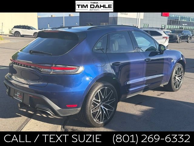 Used 2022 Porsche Macan AWD/4WD image 10