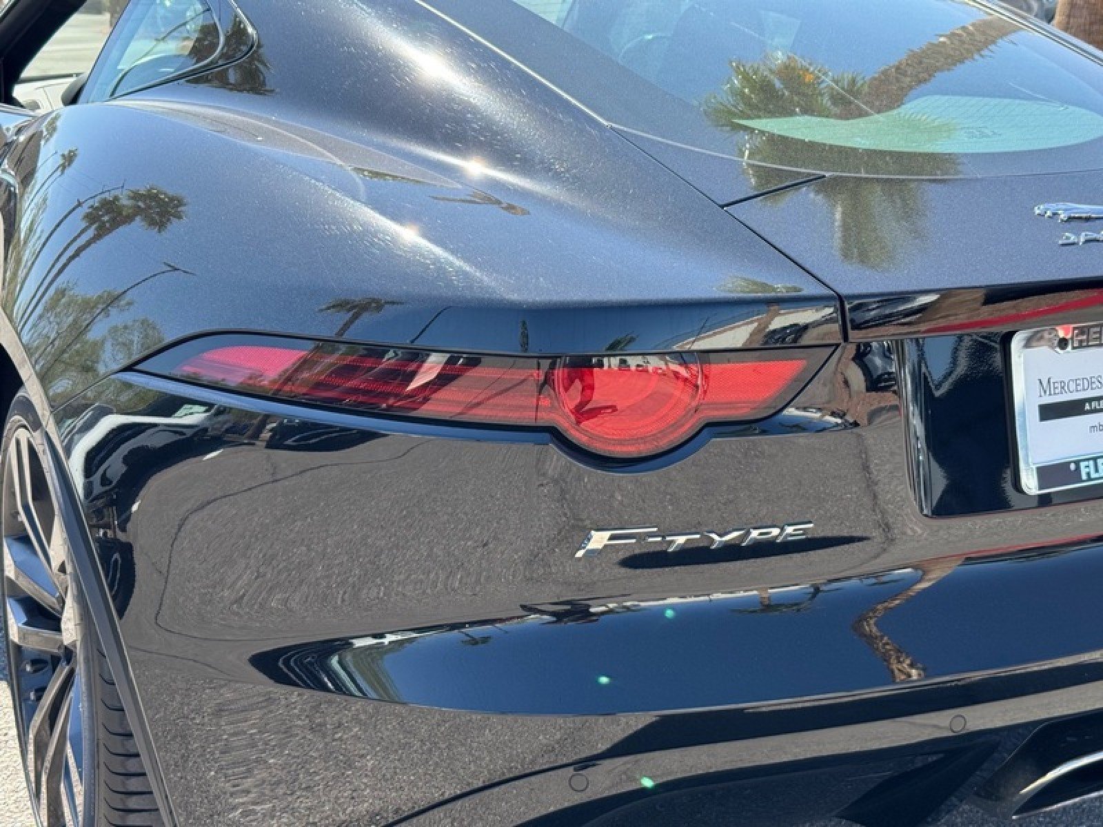 Used 2020 Jaguar F-TYPE Checkered Flag image 20