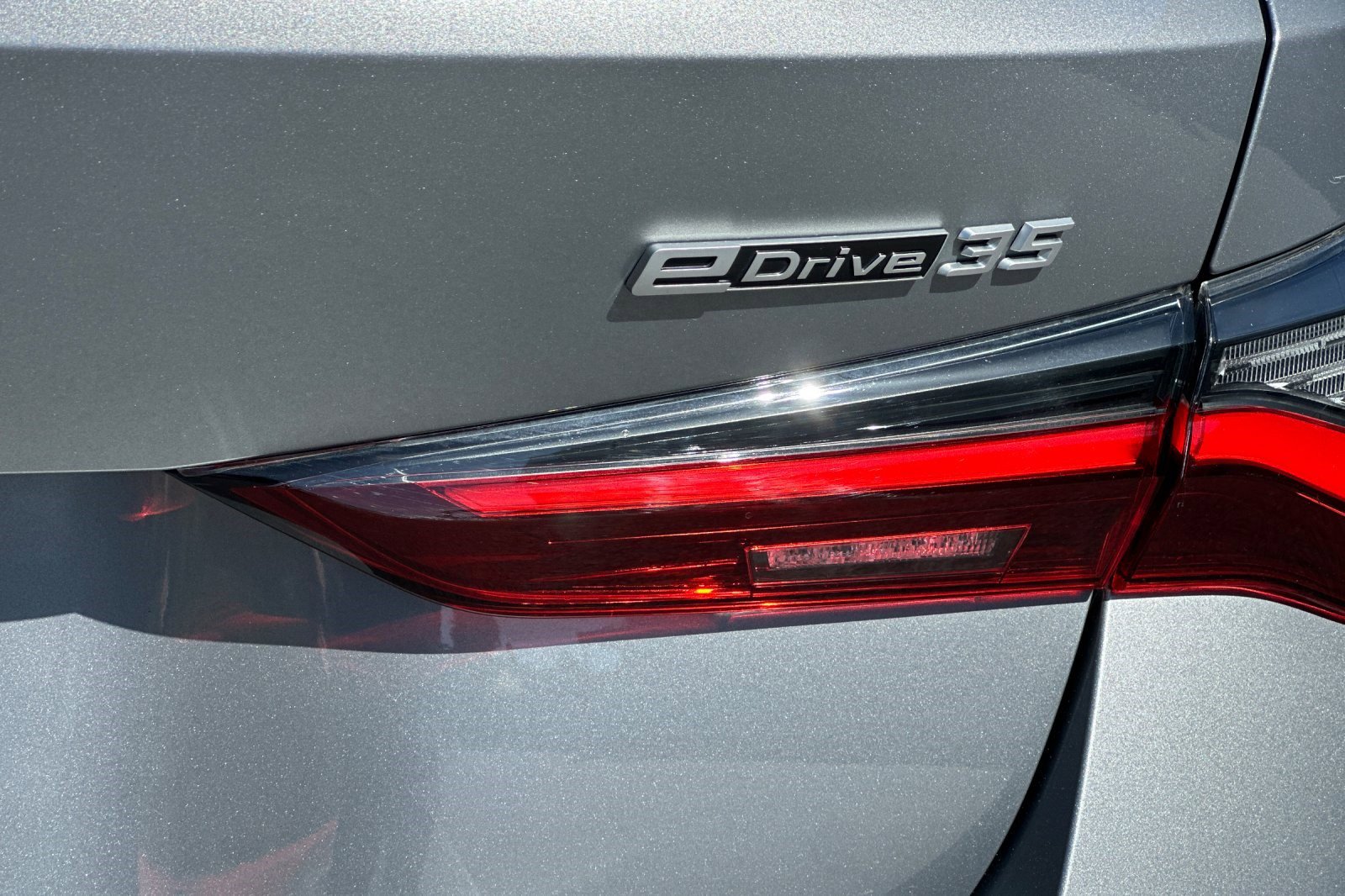 Certified 2023 BMW i4 eDrive35 image 38