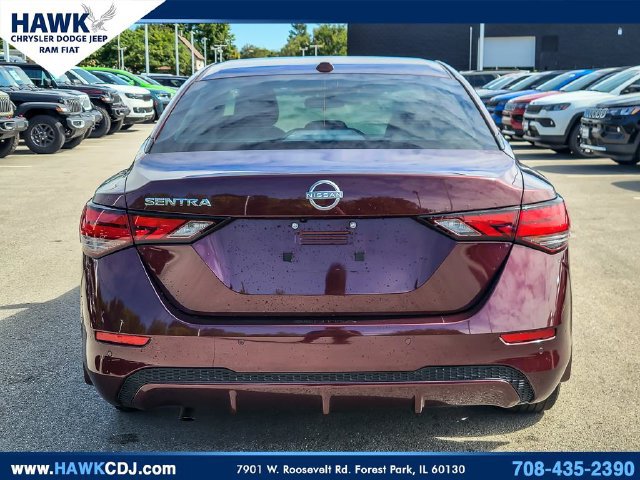 Used 2025 Nissan Sentra SV FWD image 3