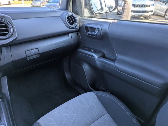 Used 2023 Toyota Tacoma TRD Off-Road image 17