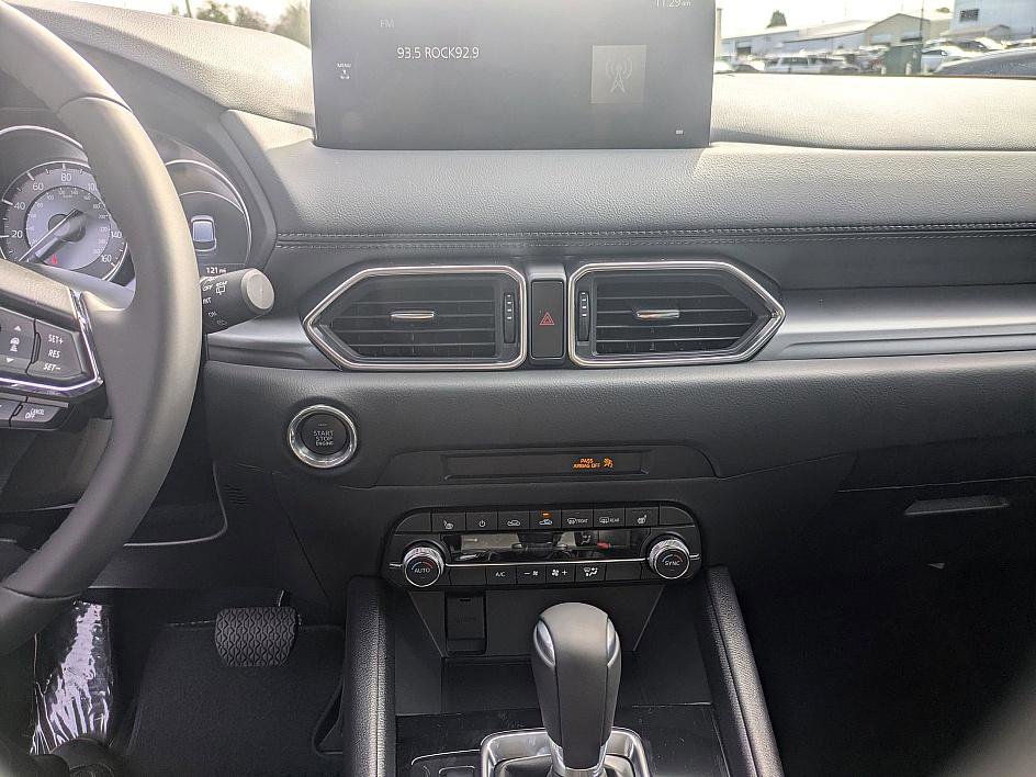 New 2025 MAZDA CX-5 AWD 2.5 S w/ Preferred Package image 17