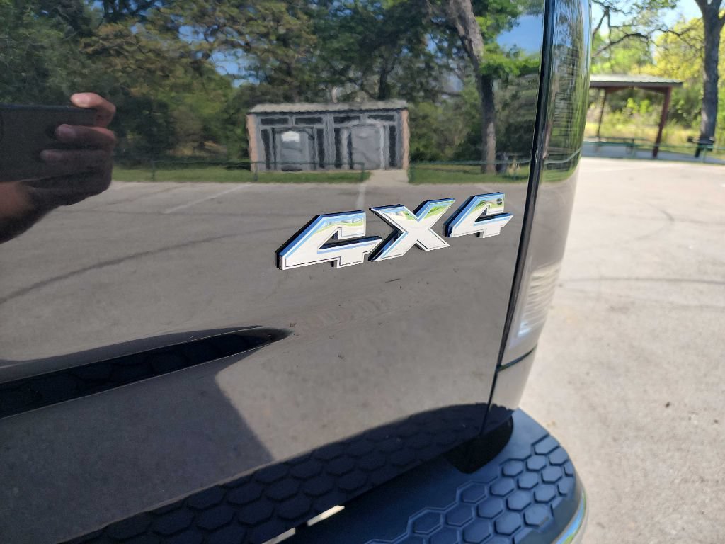 Used 2018 RAM 2500 Big Horn w/ Harvest Edition AWD/4WD image 9