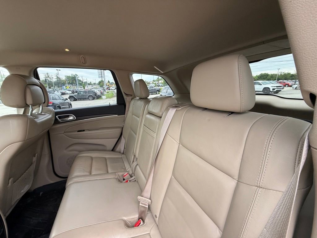Used 2018 Jeep Grand Cherokee Limited AWD/4WD image 25