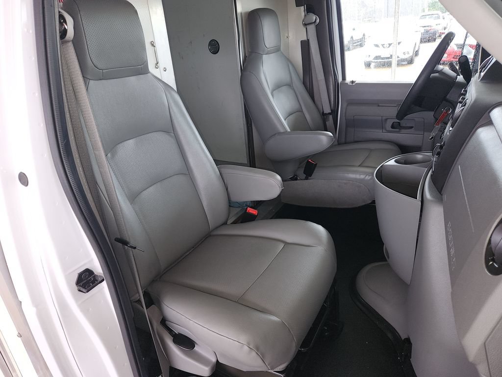 Used 2023 Ford E-350 and Econoline 350 Super Duty w/ Driver's Safety Package RWD image 18