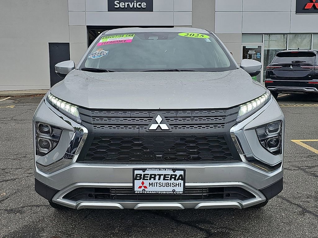 Used 2025 Mitsubishi Eclipse Cross SE image 2