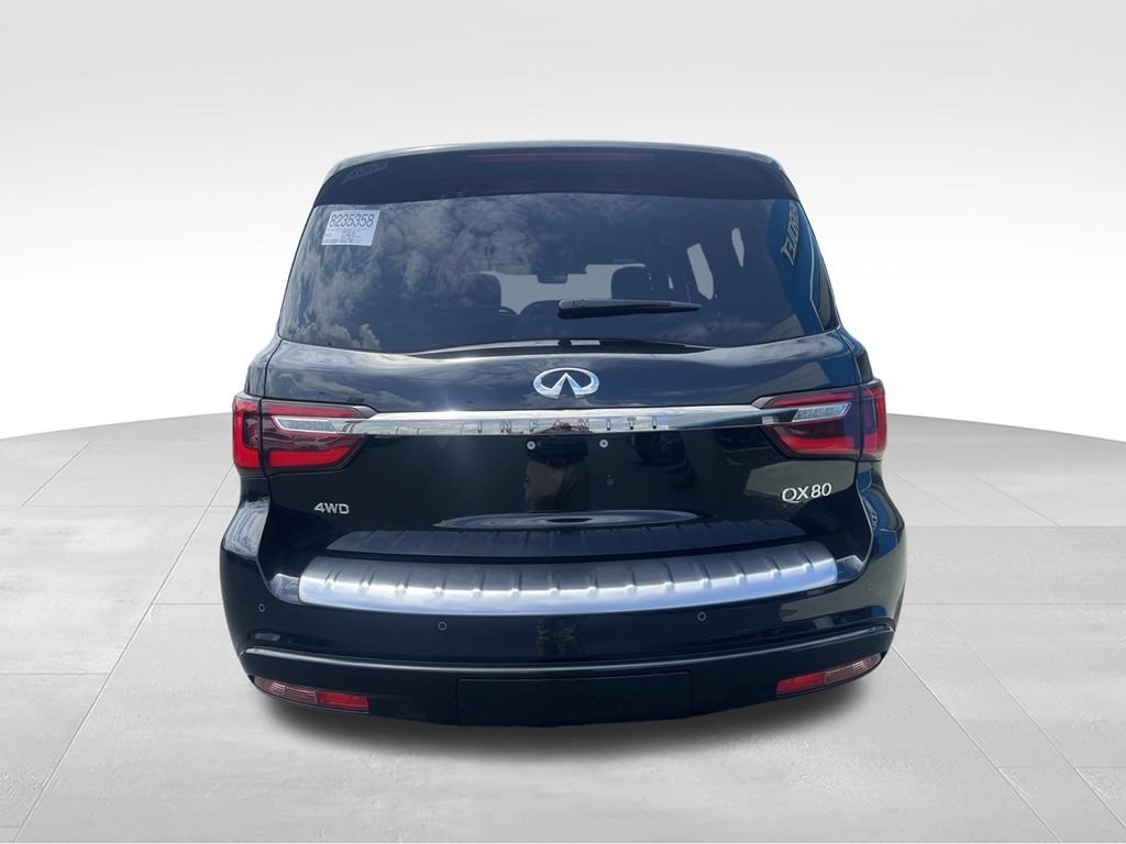 Used 2024 INFINITI QX80 Sensory AWD/4WD image 8