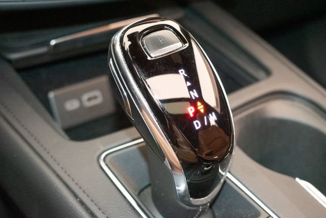 Used 2024 Cadillac XT4 Sport AWD/4WD image 33