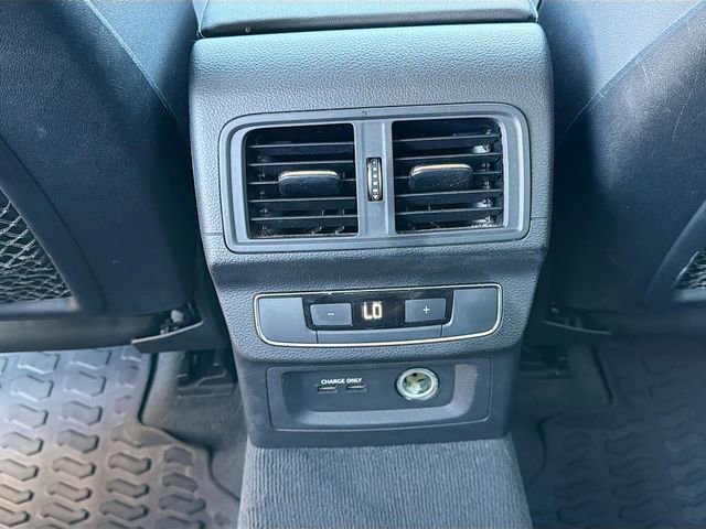 Used 2021 Audi Q5 Premium w/ Convenience Package image 20