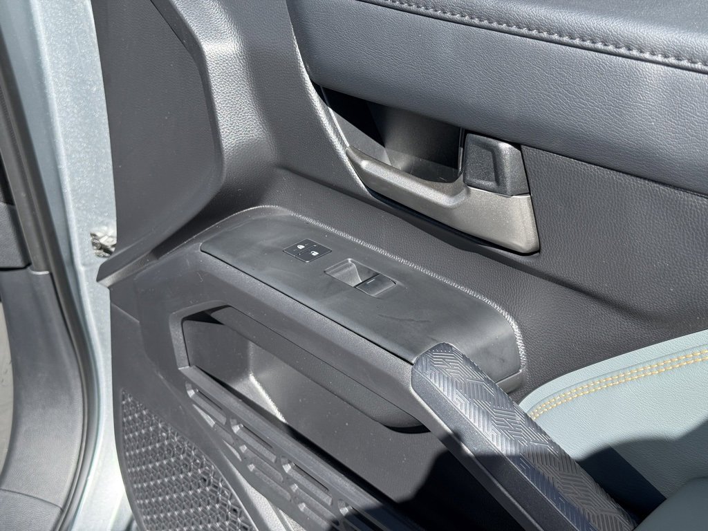 Certified 2025 Toyota Tacoma Trailhunter image 47