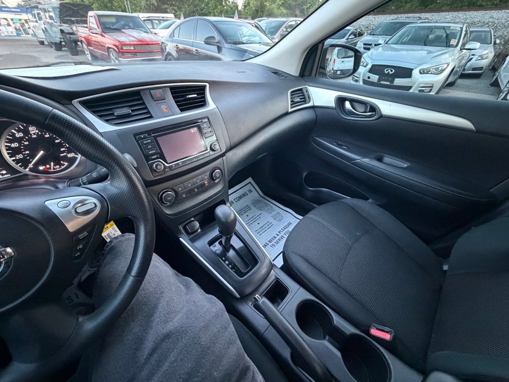 Used 2018 Nissan Sentra S FWD image 14