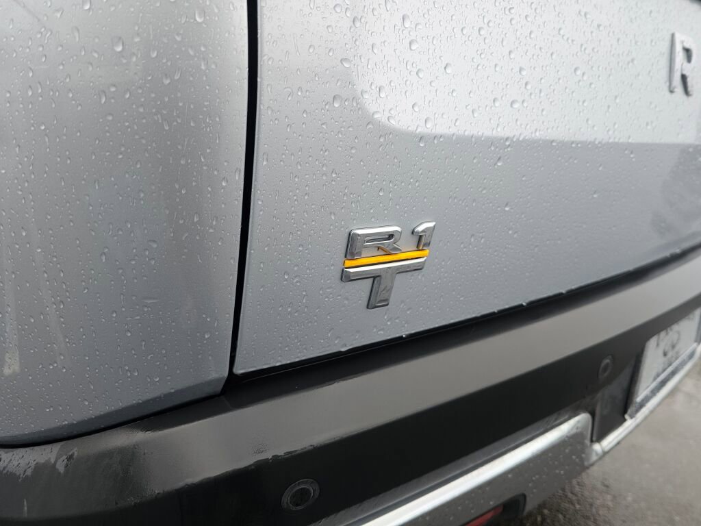 Used 2022 Rivian R1T Launch Edition image 18
