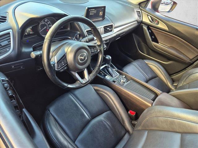 Used 2017 MAZDA MAZDA3 Touring FWD image 9