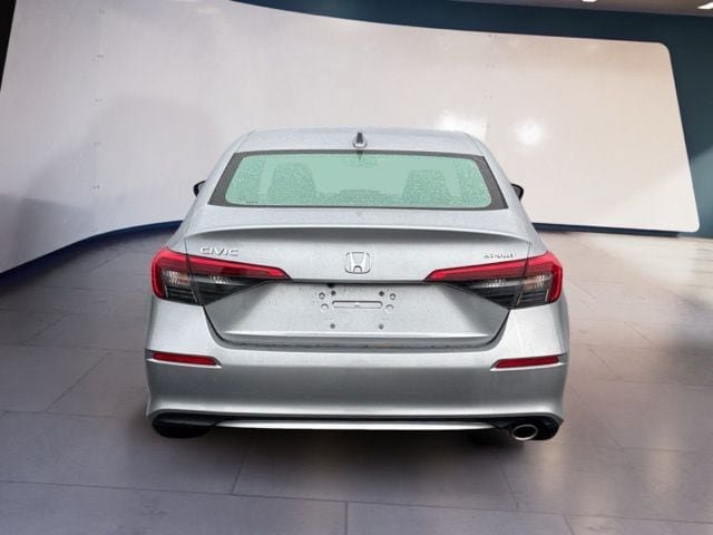 Used 2023 Honda Civic Sport image 4