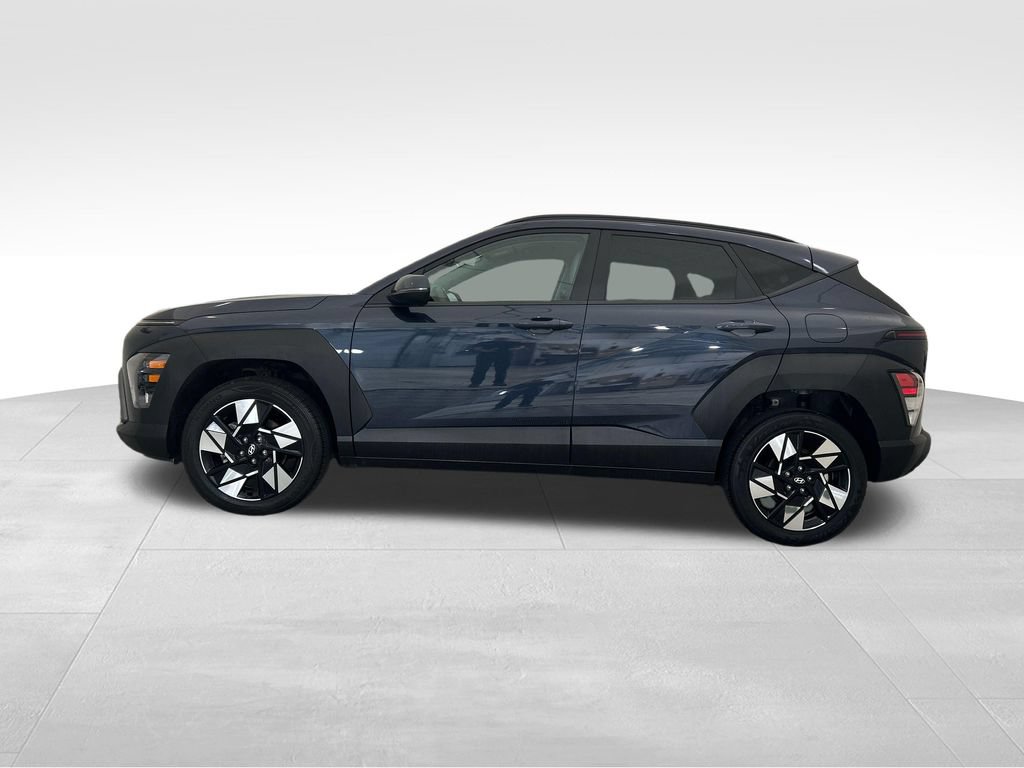 Used 2024 Hyundai Kona SEL w/ Convenience Package AWD/4WD image 2