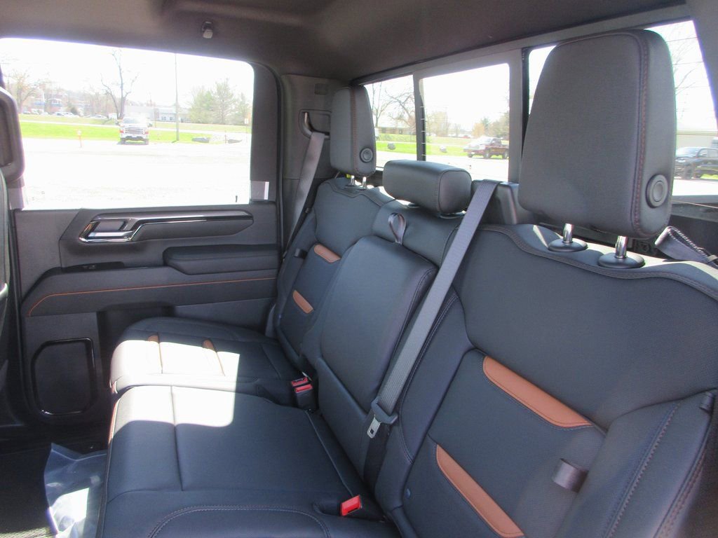 New 2026 GMC Sierra 3500 AT4 w/ AT4 Premium Plus Package image 15