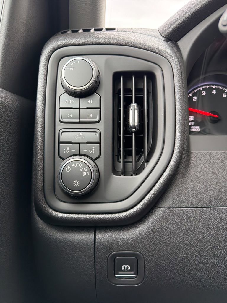 New 2026 Chevrolet Silverado 1500 Custom Trail Boss image 19