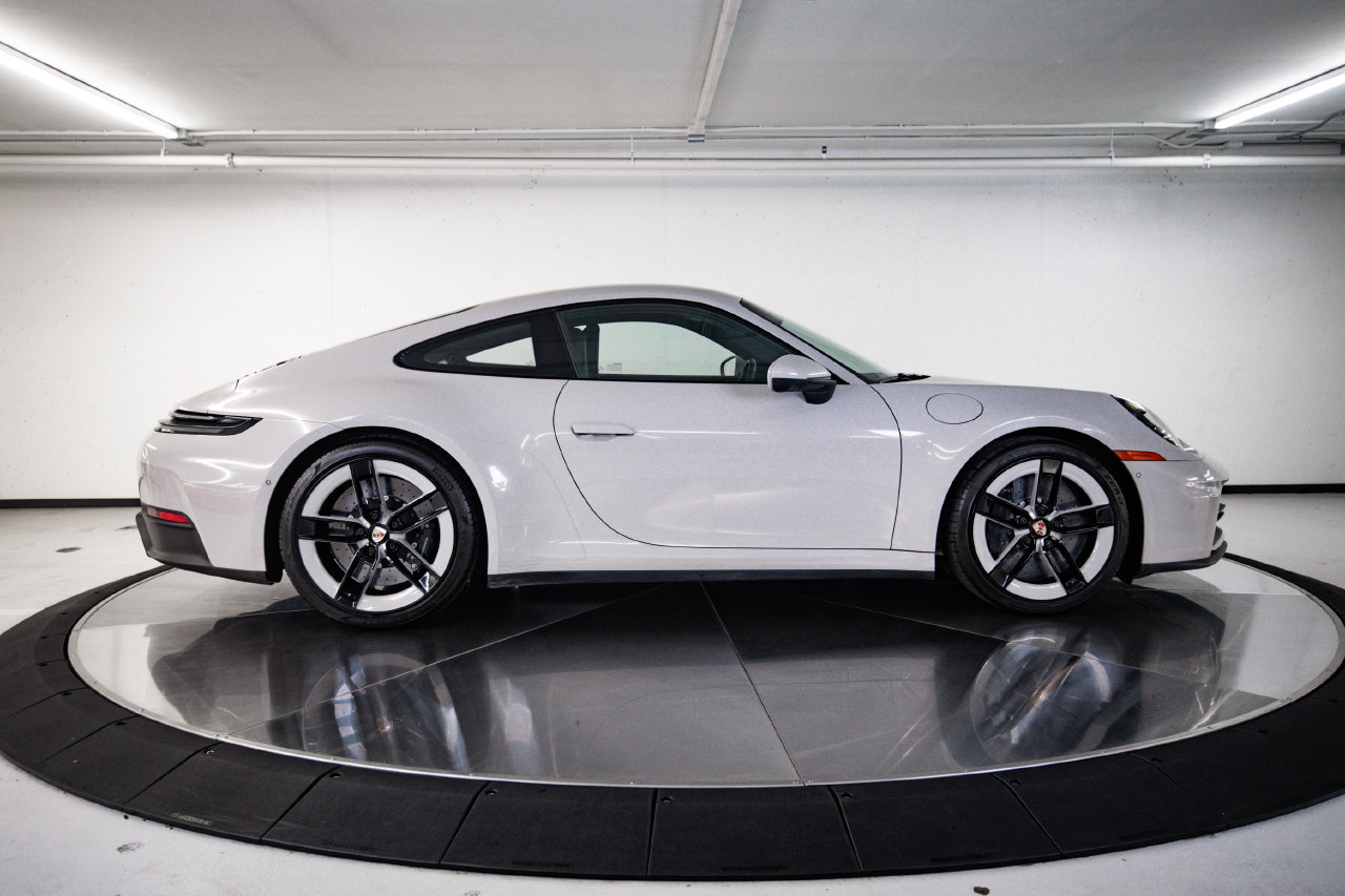 Certified 2025 Porsche 911 Carrera S RWD image 8