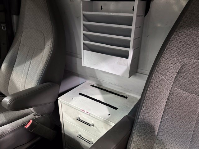 Used 2012 GMC Savana 3500 RWD image 28