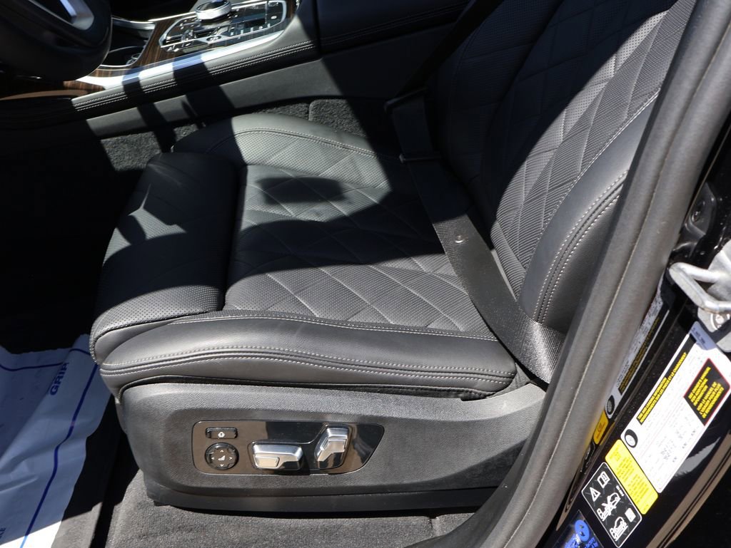 Certified 2024 BMW X7 xDrive40i AWD/4WD image 44