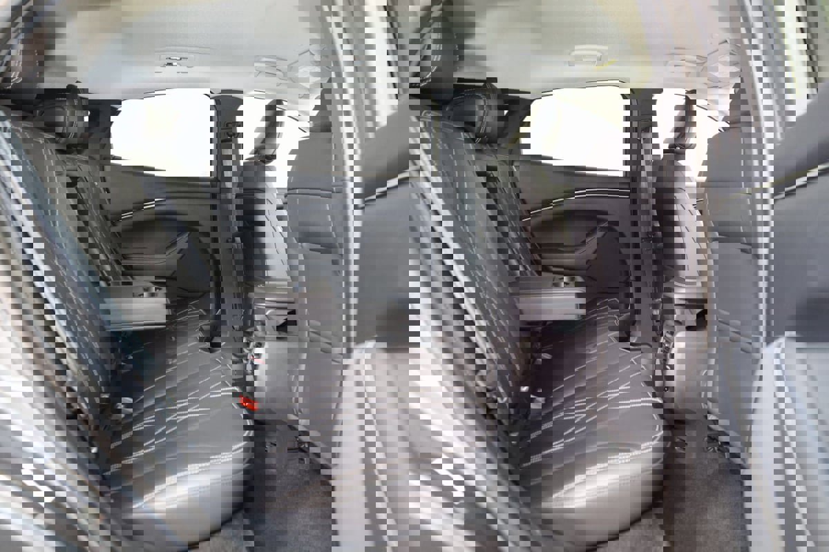 Used 2021 Ford Mustang Mach-E Select w/ Comfort/Appearance Package image 13