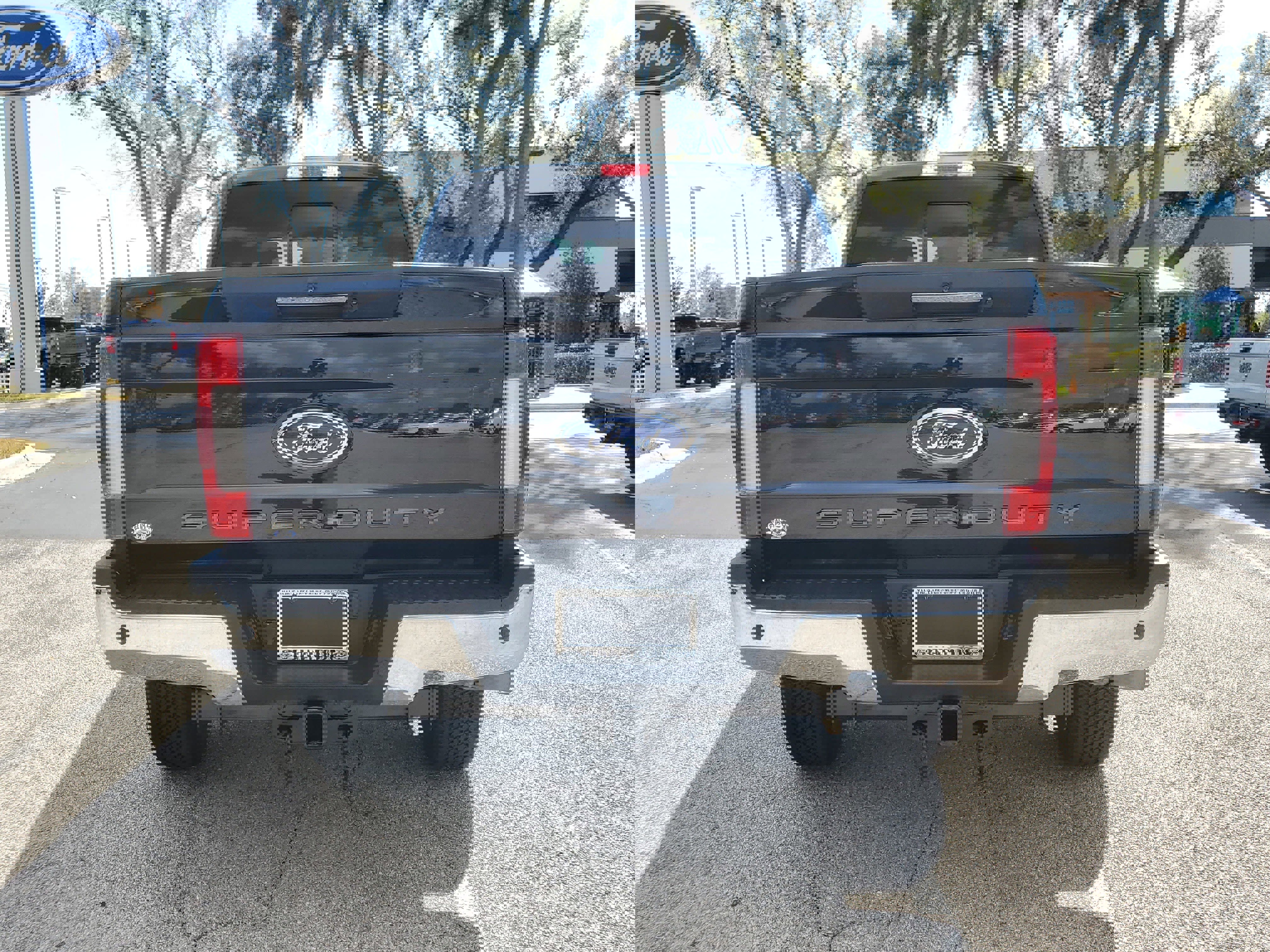 Used 2019 Ford F250 Lariat w/ Lariat Ultimate Package image 7