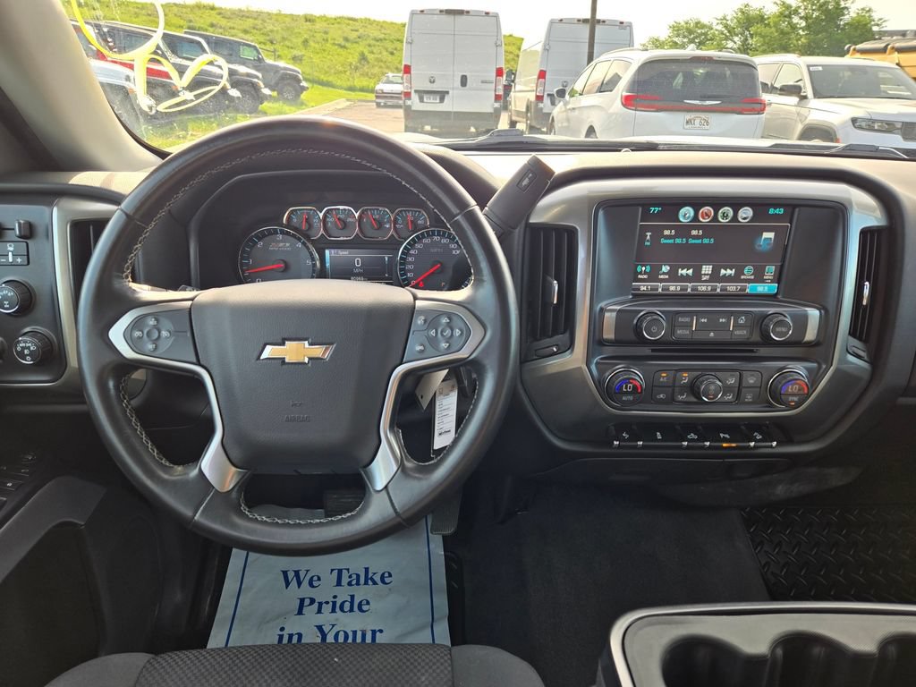 Used 2018 Chevrolet Silverado 1500 LT w/ All Star Edition AWD/4WD image 19