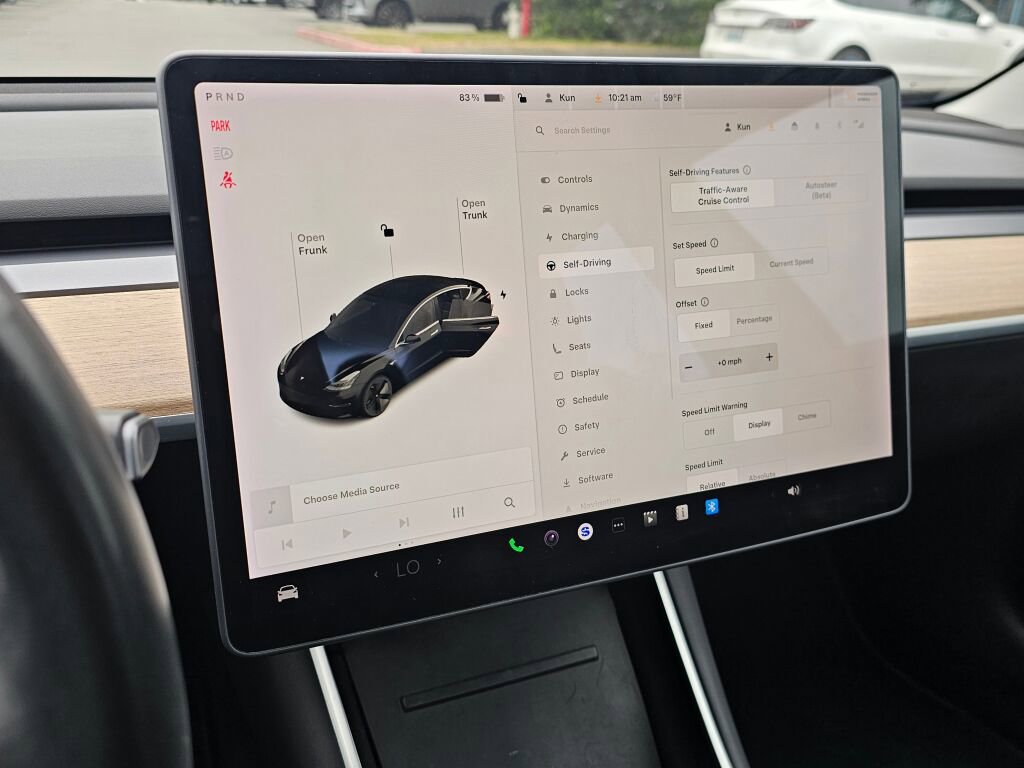 Used 2018 Tesla Model 3 Long Range RWD image 32