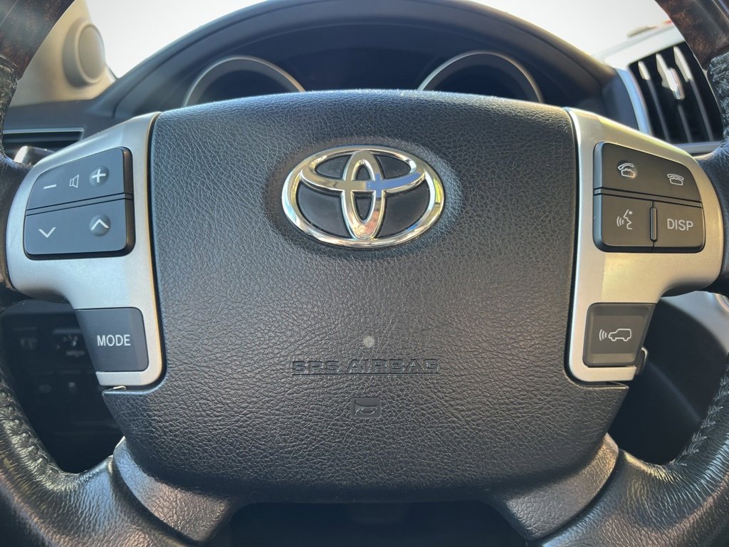Used 2013 Toyota Land Cruiser image 60