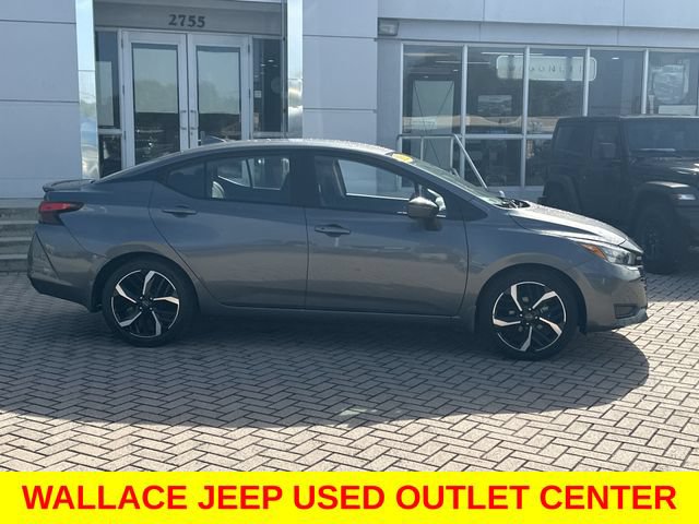 Used 2025 Nissan Versa SR w/ Trunk Package FWD image 6