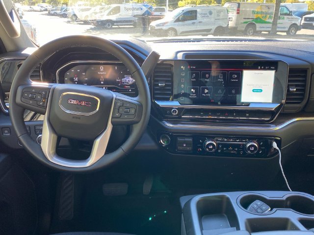 Used 2025 GMC Sierra 1500 Elevation AWD/4WD image 8
